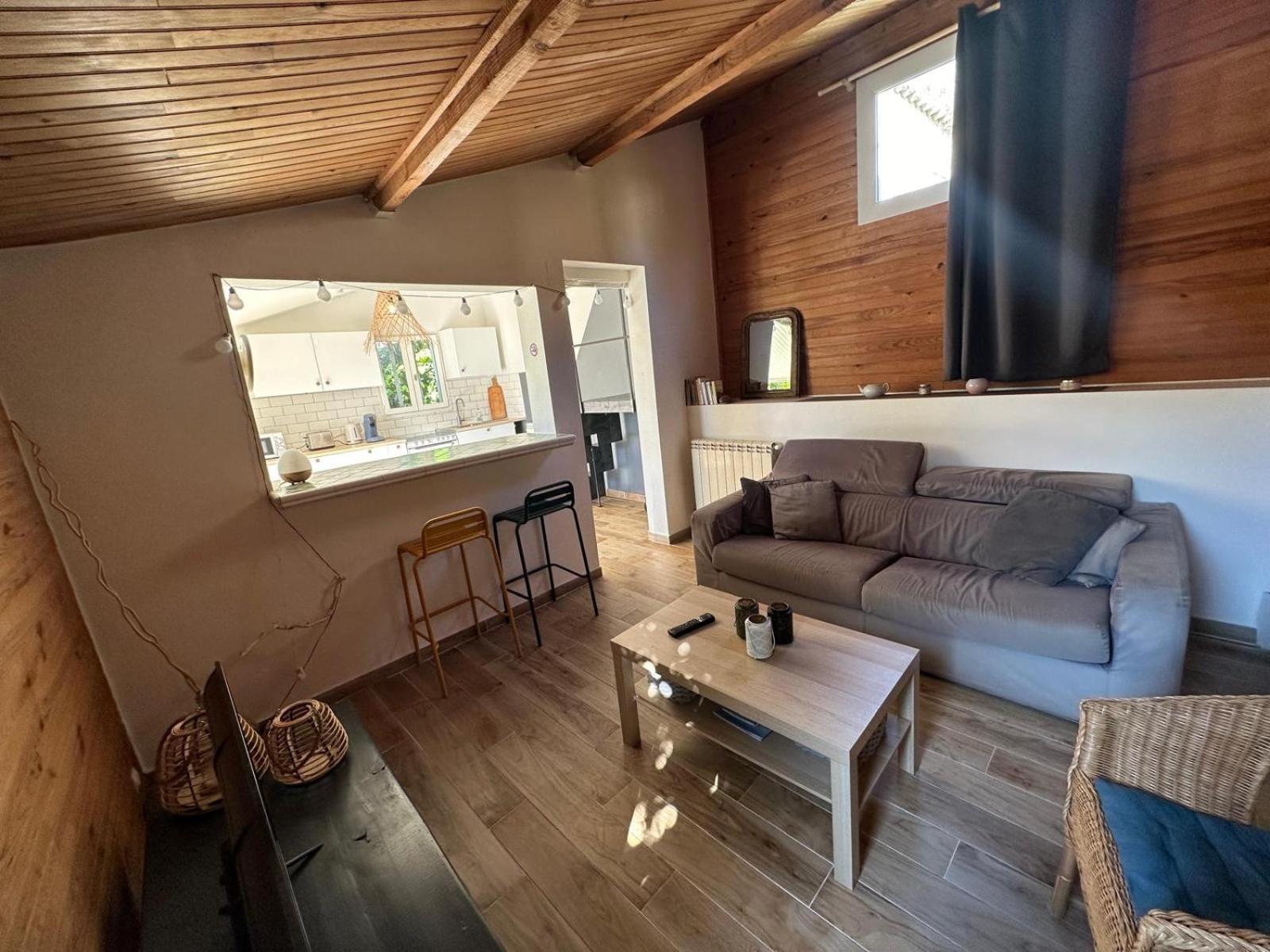 Vakantiehuis A 150m De La - Jolie Maisonnette Avec Jardin Et La Seyne-sur-Mer