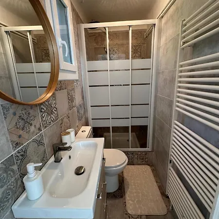 A 150M De La Plage - Jolie Maisonnette Avec Jardin Et Spa La Seyne-sur-Mer Exterior photo