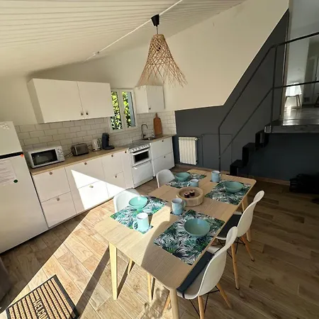 A 150M De La Plage - Jolie Maisonnette Avec Jardin Et Spa La Seyne-sur-Mer Exterior photo